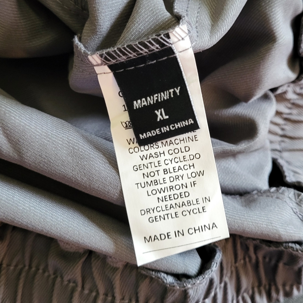 Manfinity cargo pants. Size XL - Picture 2 of 7